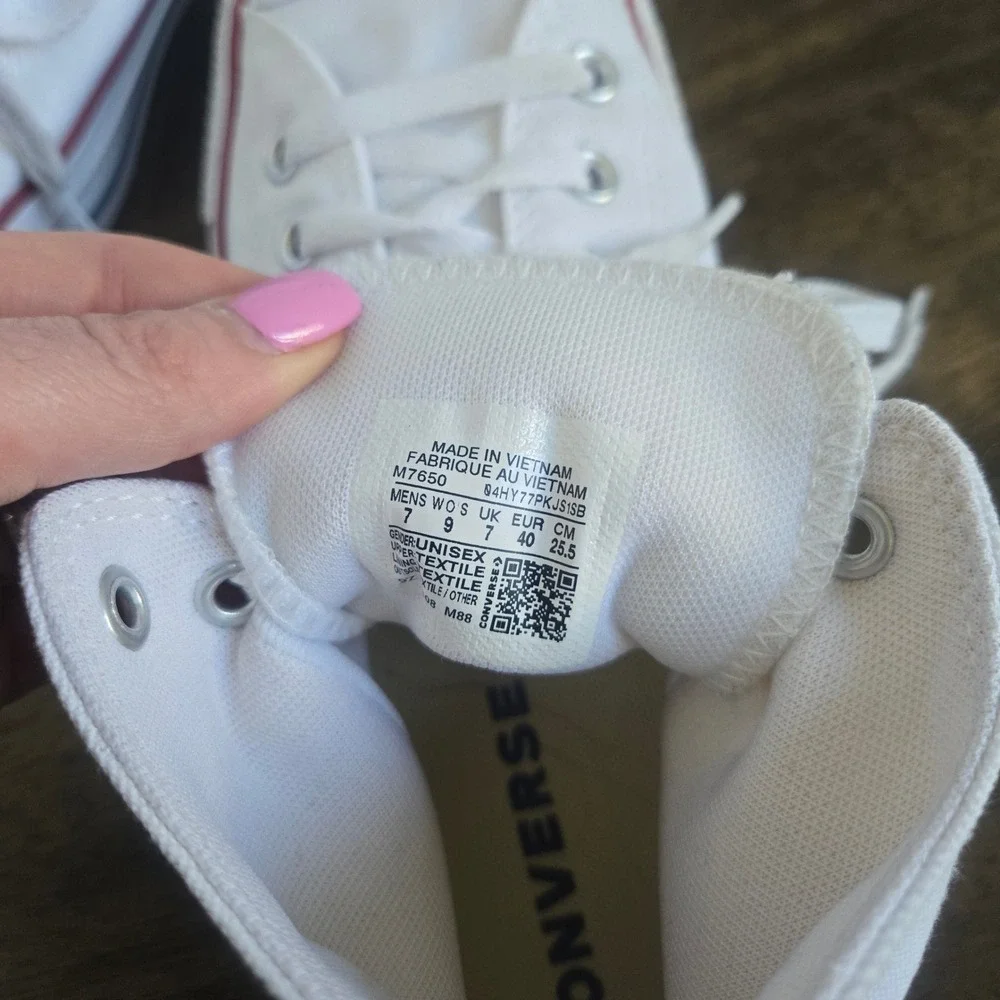 Converse Chuck Taylor All Star High Top White Canvas Sneakers Mens 7 Women 9 - Picture 3 of 7